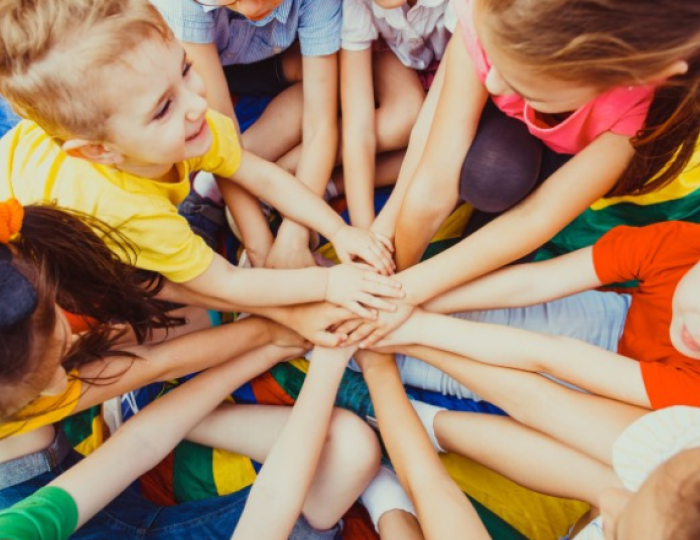 Healthy friendships – How to promote them in school